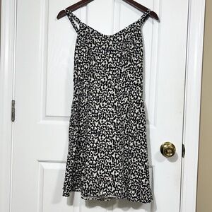 Old Navy Smocked Cami Dress Animal Print Leopard Cheetah Linen Blend V-Neck Med.